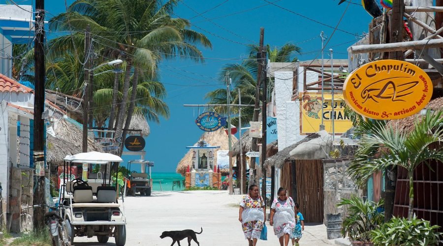 180306110549-isla-holbox